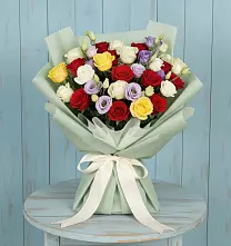 Букет цветов из:  Розы #REPLACE_PRED# Ермаковской