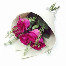 Букет цветов из:  Розы в Ермаковской