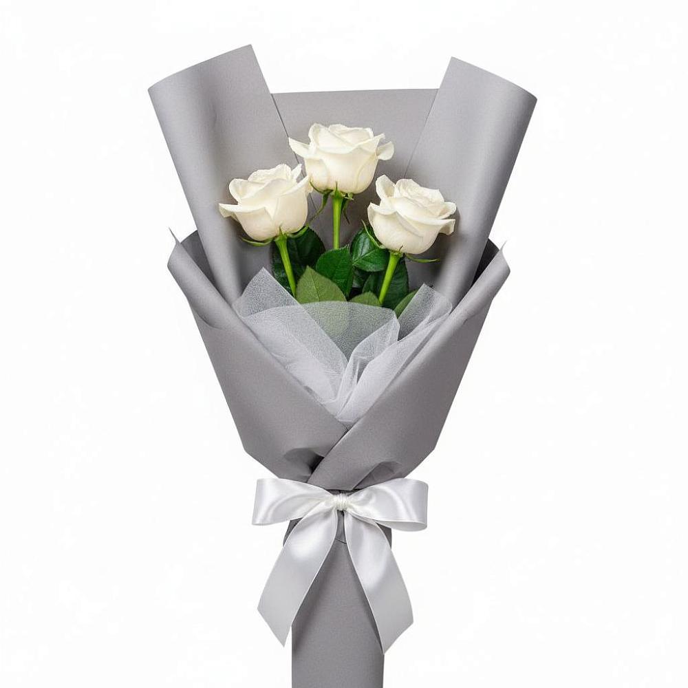 Букет 3 белые розы в Ермаковской