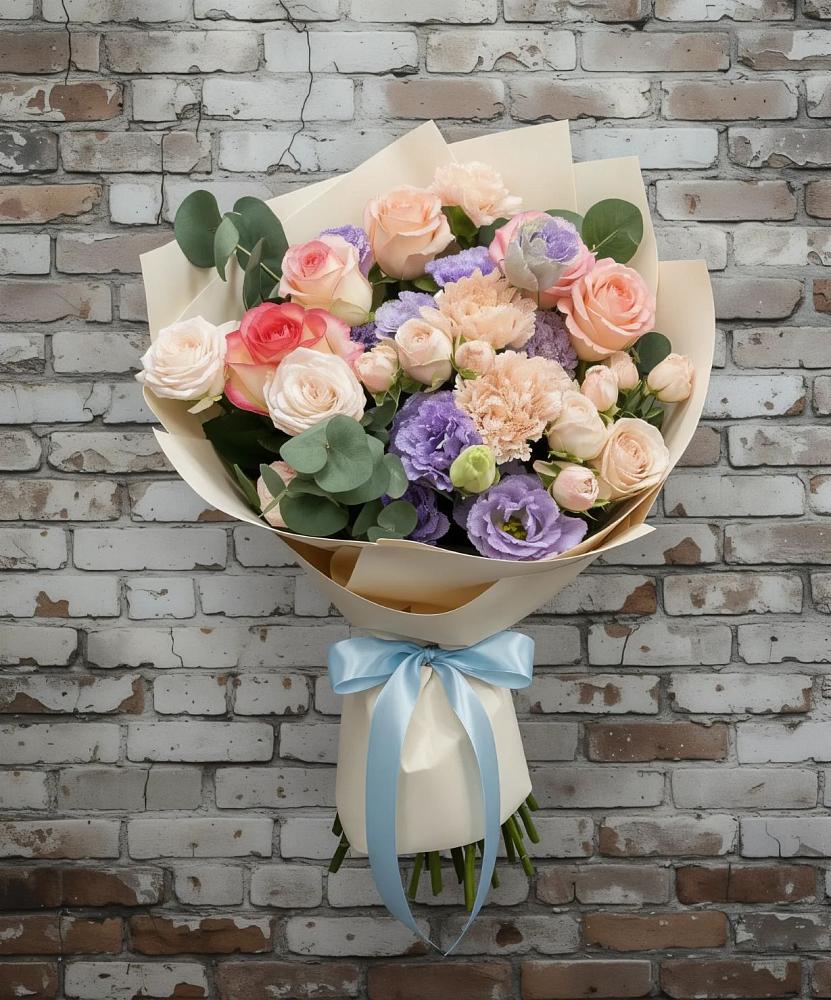 Букет цветов из: Розы, Лизиантусы и Гвоздики в Ермаковской