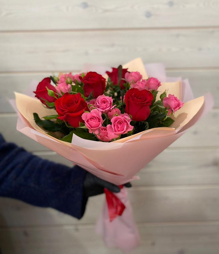 Букет цветов из: Розы в Ермаковской