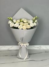 Букет цветов из:  Розы и Лизиантусы в Ермаковской